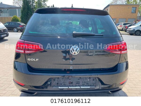 <span class="make">Volkswagen</span><br/> Golf VII Lim. Trendline BMT/Start-Stopp – Bild 6