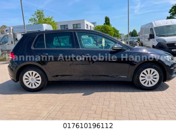 <span class="make">Volkswagen</span><br/> Golf VII Lim. Trendline BMT/Start-Stopp – Bild 8