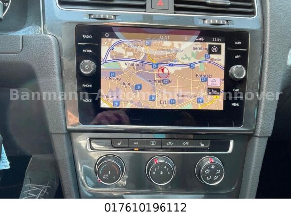 <span class="make">Volkswagen</span><br/> Golf VII Lim. Trendline BMT/Start-Stopp – Bild 17