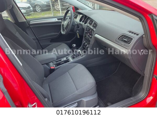 <span class="make">Volkswagen</span><br/> Golf VII Variant Trendline BMT/Start-Stopp – Bild 8