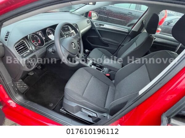 <span class="make">Volkswagen</span><br/> Golf VII Variant Trendline BMT/Start-Stopp – Bild 12