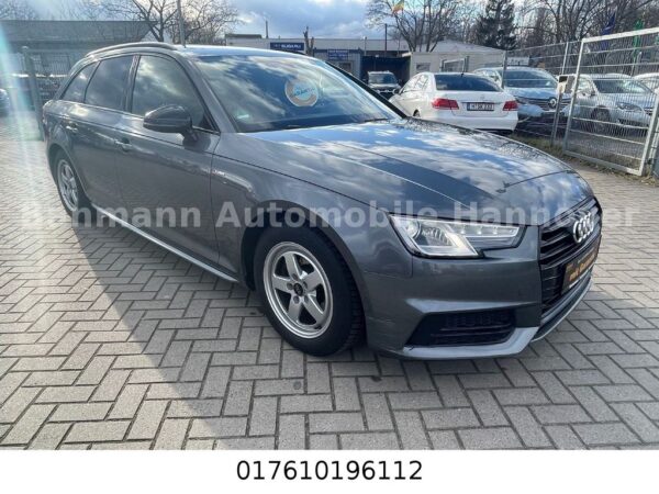 <span class="make">Audi</span><br/> A4 Avant sport S-Line