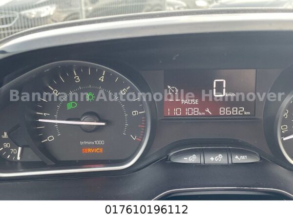 <span class="make">Peugeot</span><br/> 2008 Style PureTech 110 STOP & START – Bild 18