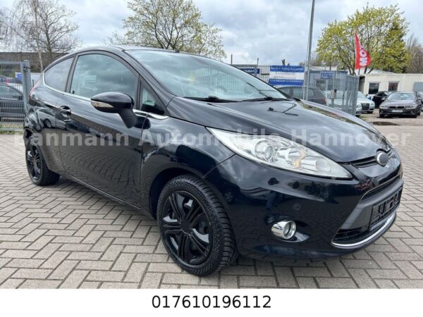 <span class="make">Ford</span><br/> Fiesta Titanium – Bild 2