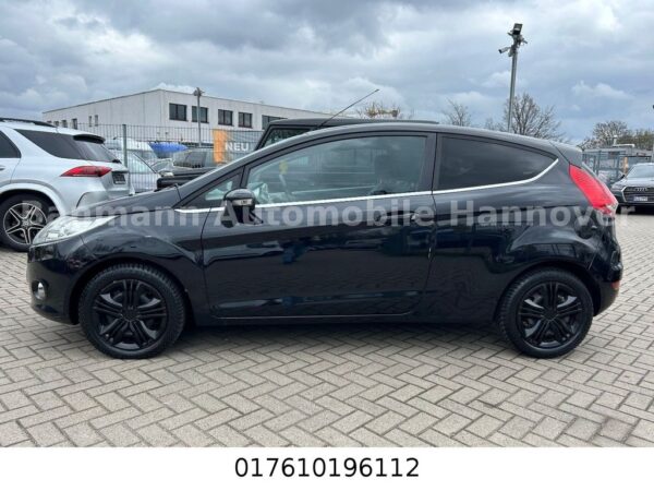 <span class="make">Ford</span><br/> Fiesta Titanium – Bild 6