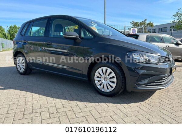 <span class="make">Volkswagen</span><br/> Golf Sportsvan VII Trendline – Bild 2