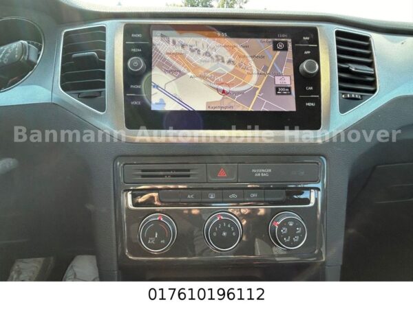 <span class="make">Volkswagen</span><br/> Golf Sportsvan VII Trendline – Bild 20