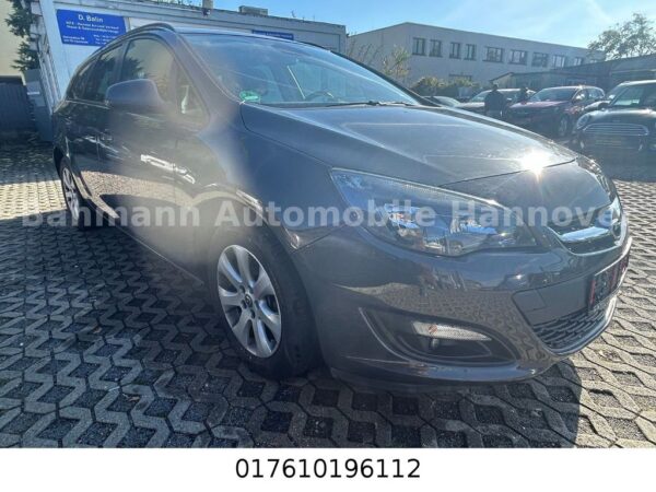 <span class="make">Opel</span><br/> Astra J Sports Tourer Style Motorschaden!!! – Bild 2