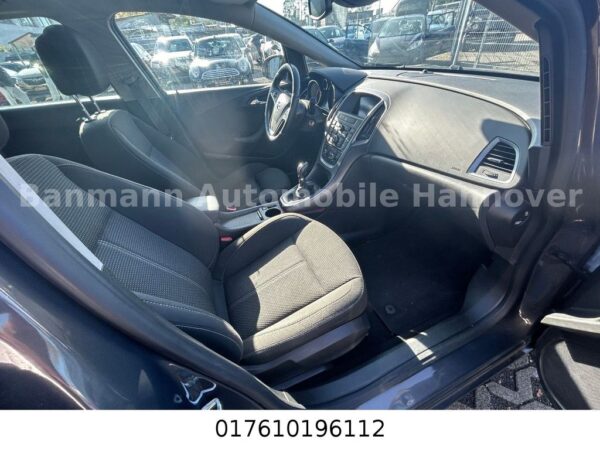 <span class="make">Opel</span><br/> Astra J Sports Tourer Style Motorschaden!!! – Bild 10
