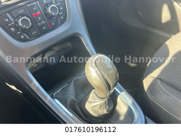 <span class="make">Opel</span><br/> Astra J Sports Tourer Style Motorschaden!!! – Bild 17