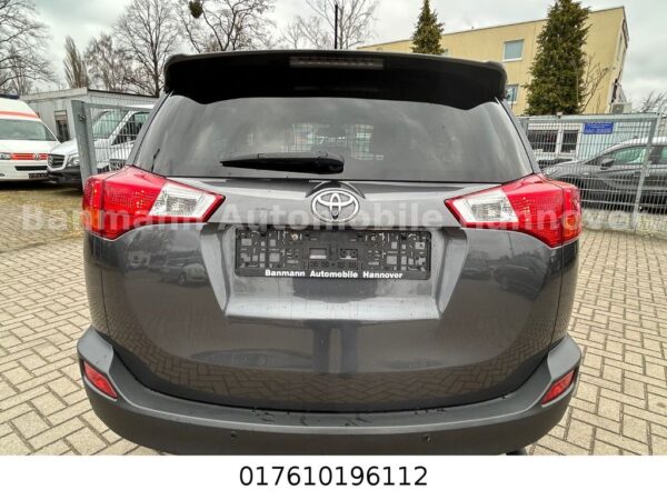 <span class="make">Toyota</span><br/> RAV 4 RAV4 Executive 4x4 – Bild 7
