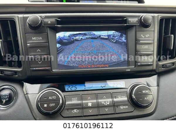 <span class="make">Toyota</span><br/> RAV 4 RAV4 Executive 4x4 – Bild 21
