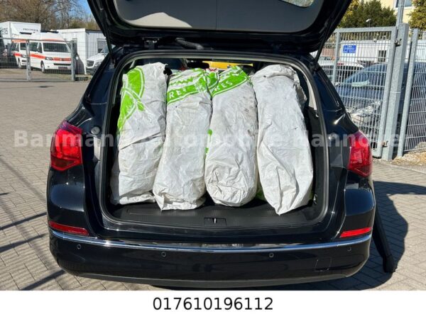 <span class="make">Opel</span><br/> Astra J Sports Tourer Edition – Bild 12