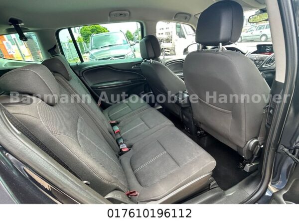 Opel Zafira Tourer 2.0 CDTI ecoFLEX INNOVATION – Bild 11